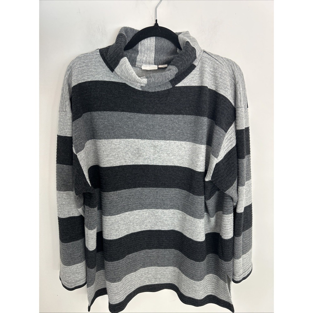 Women's XL Long Sleeve Black Gray Striped Relaxed Fit Turtleneck‎ Pullover